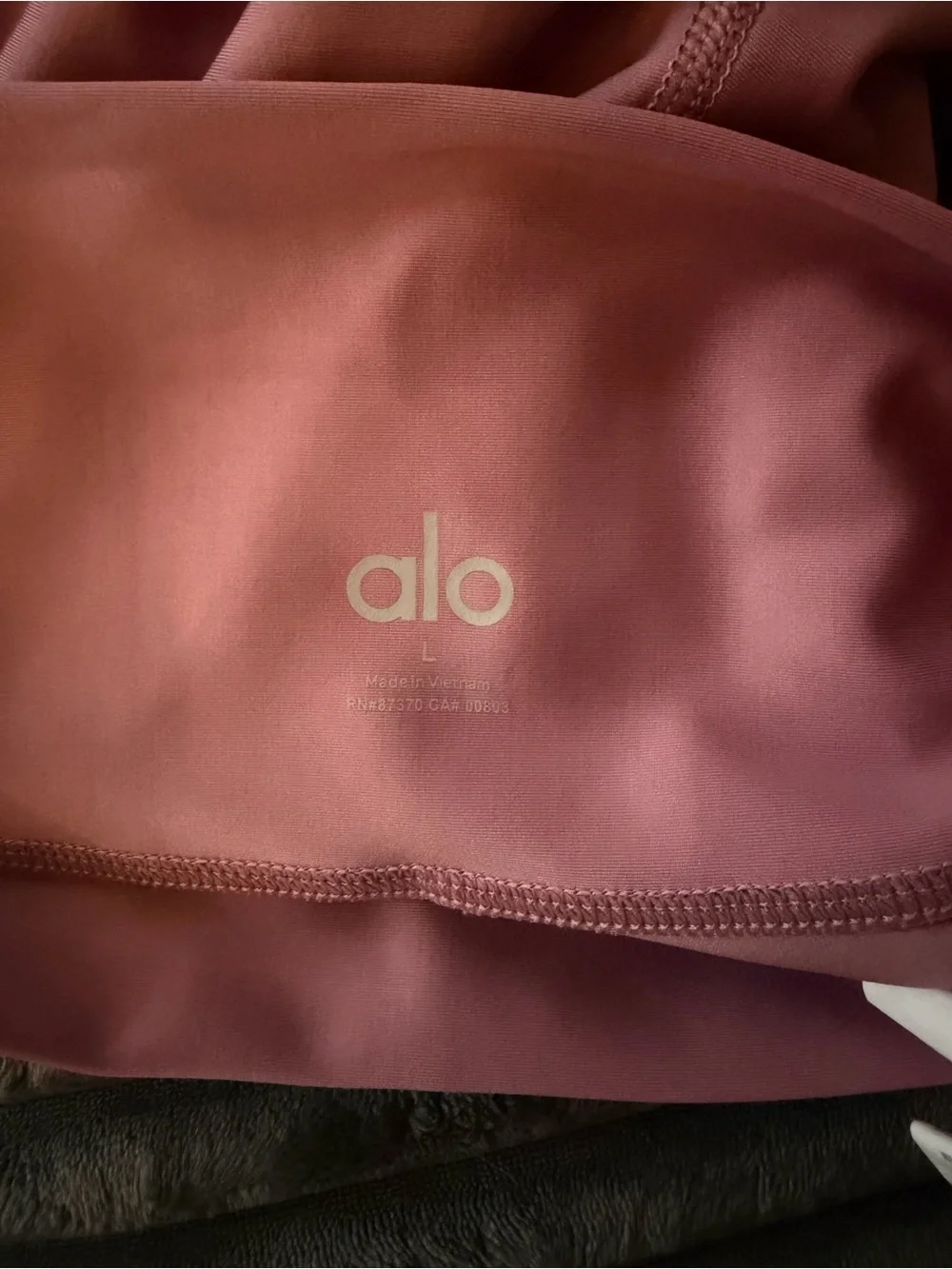 Alo 7/8 High-Waist Airlift Leggings in Pink Lavender